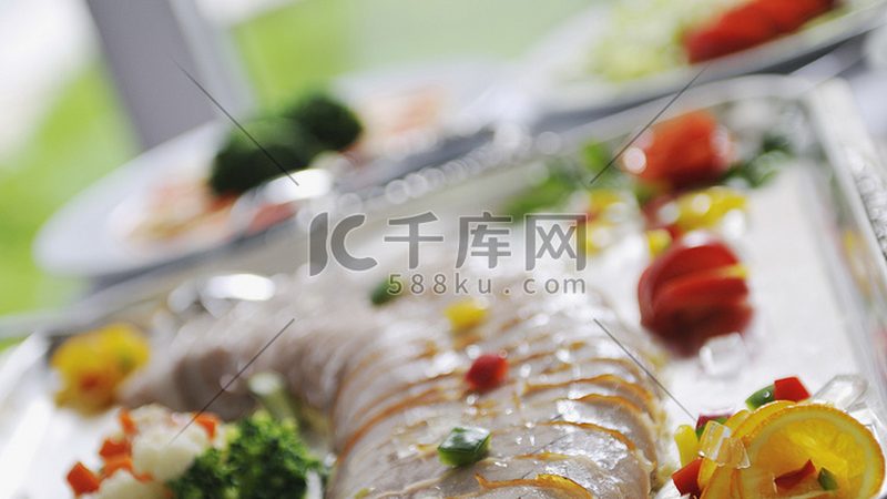 自制狗狗饼干，让爱宠享受健康美味